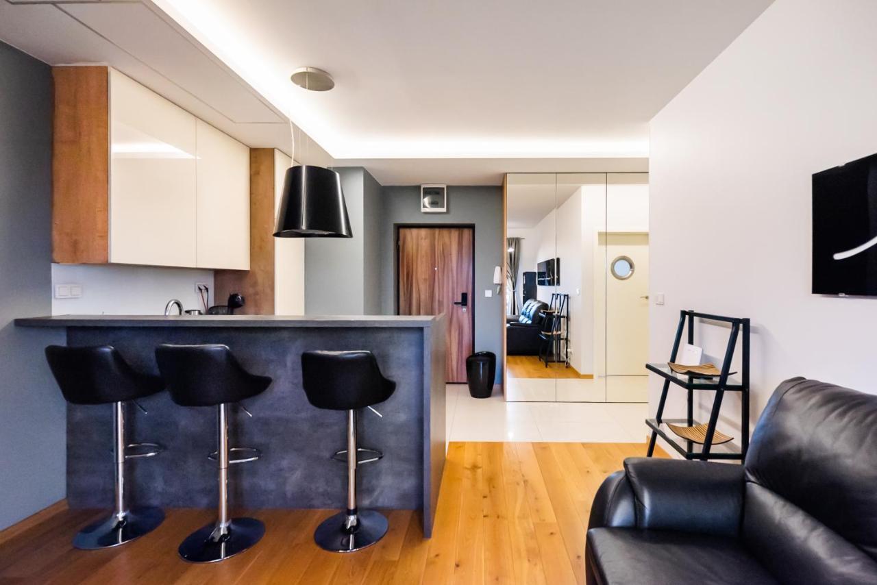Bakalarska Modern Apartment 华沙 外观 照片